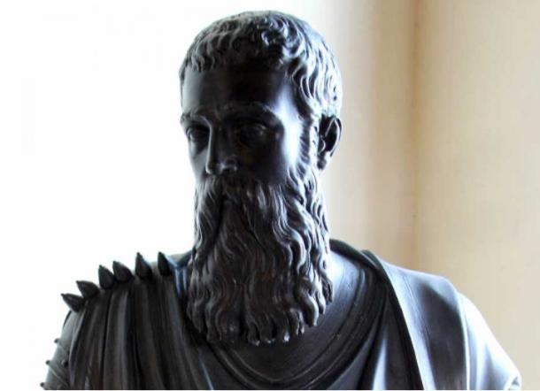 Sculpture of Marco Antonio Bragadin.