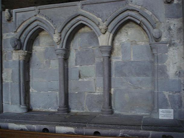 Shrine of Saint David in St Davids Cathedral, in Wales. (Plucas58 / Public Domain)