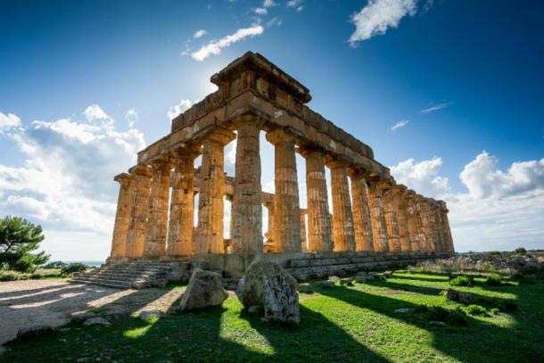 Sicilia, Italia - Acrópolis de Selinunte.  (robertonencini / Adobe Stock)