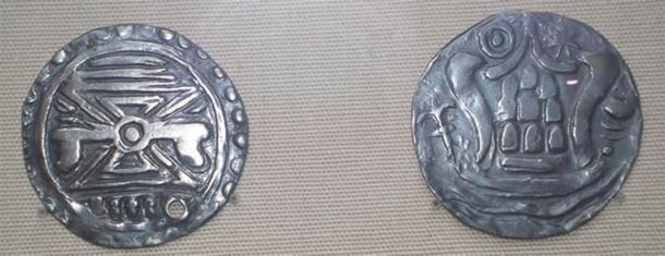Monedas de plata Pyu utilizadas desde el siglo V hasta el IX. (Imagen: Dser)