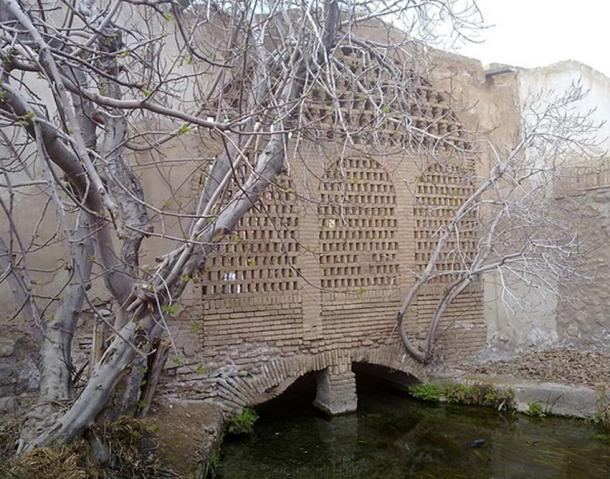 Soleimaniye spring, Fin Garden. 