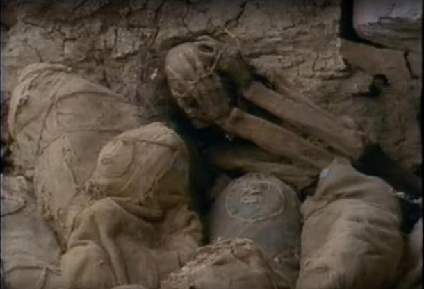 Cliffs where some of the mummies tombs are found.