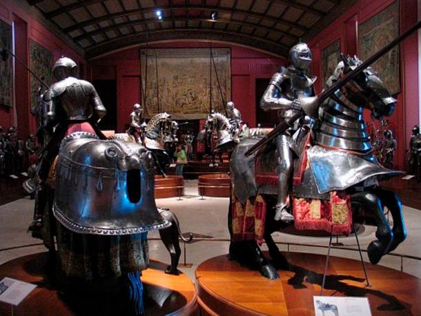 The Spanish Royal Armories in Madrid are one of the finest collections of antique and ancient weapons and armor in the world. 
