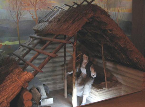 A reconstruction of a Srubna Culture hut.