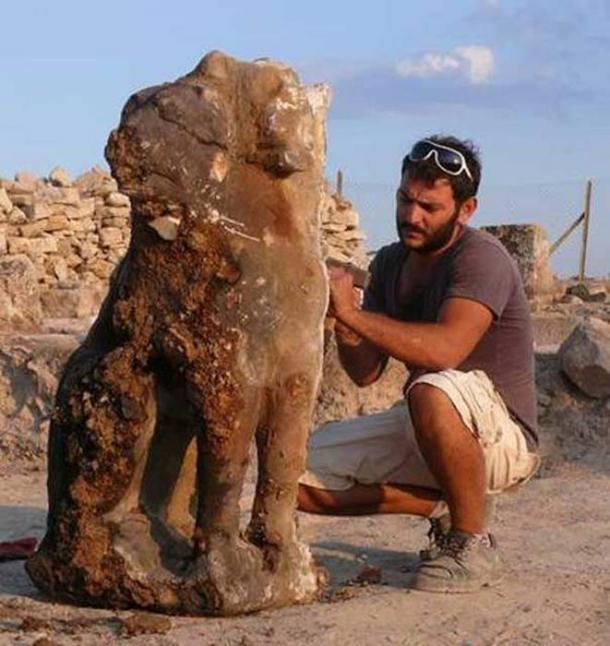 Statue of Cerberus, the mythical hellhound guardian, found at Hierapolis, Turkey. 
