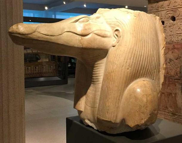 Statue of Sobek, the crocodile-headed god, from the mortuary temple of Amenemhat III, on display at the Ashmolean Museum in Oxford. (BVBurton / CC BY-SA 4.0)