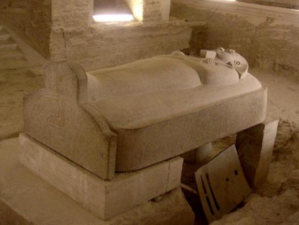 Stone sarcophagus of Merneptah in KV8.