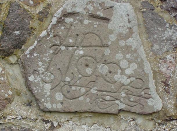 Stone with Pictish carving found at Dunnicaer hill fort