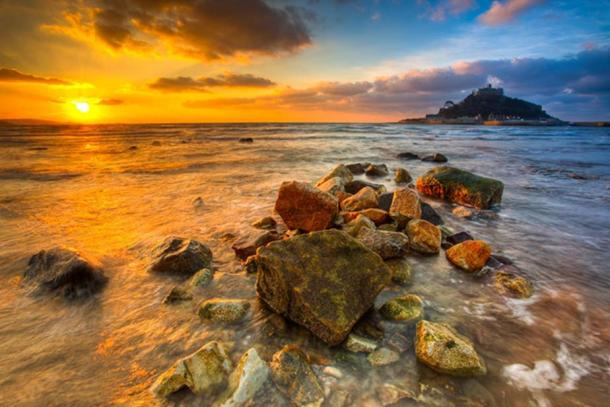 Sunrise at St Michael’s Mount, Cornwall, England 