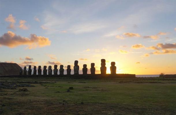 Sunrise at the Tongariki site on Easter Island. (Andres Moreno-Estrada / Nature)