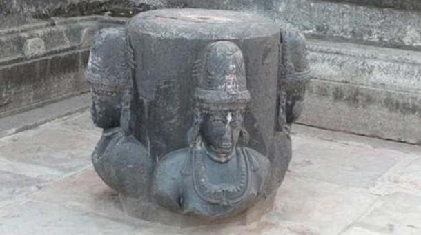 The Swayambhu Shivalinga that purportedly revealed itself prompting the erecting of the temple