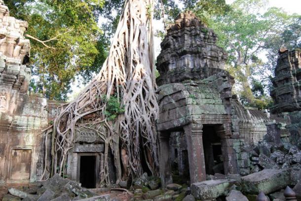 The famous 'Tomb Raider' doorway, Ta Prohm Temple, Angkor, Cambodia. 