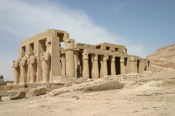 Temple of Ramesses II, Luxor. 