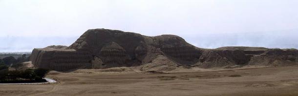 Huaca del Sol ‘Temple of the Sun’, Moche cultural capital, south of the modern city of Trujillo