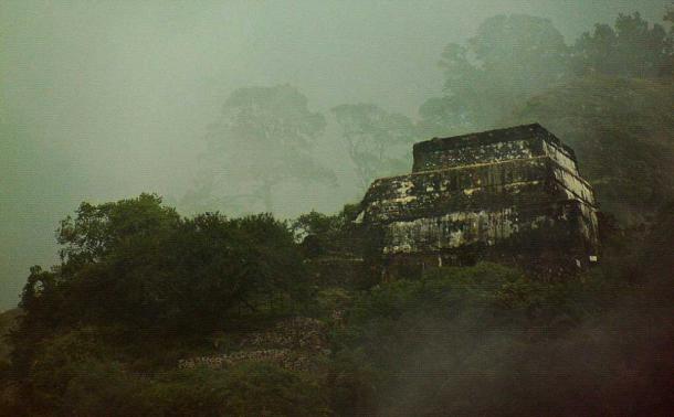 El Tepozteco temple in Mexico. (Armando Serralde / CC BY-SA 3.0)