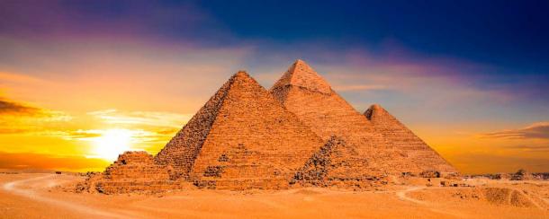 The Pyramid Texts date to the famously captivating Pyramid of Giza (Günter Albers / Adobe Stock)