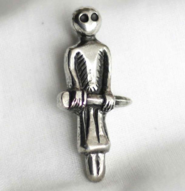 The Eketorp amulet (Attitude Europe)