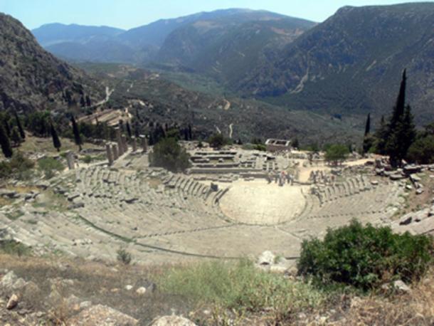 The Macedonians fought for control of Delphi. The ruins of ancient Delphi. (Fingalo / CC BY-SA 2.0)