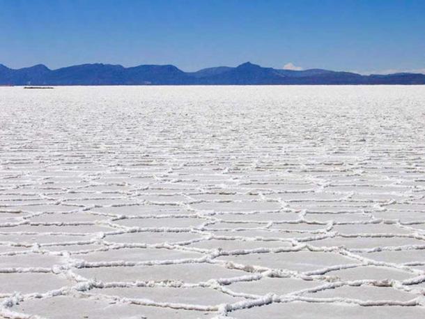 he Salar Salt Flats of Uyuni (Public Domain)