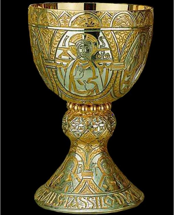The Tassilo Chalice, c. 780 (reproduction) (Andreas Püttmann, SCHREIBMAYR/CC BY-SA 2.0 DE)