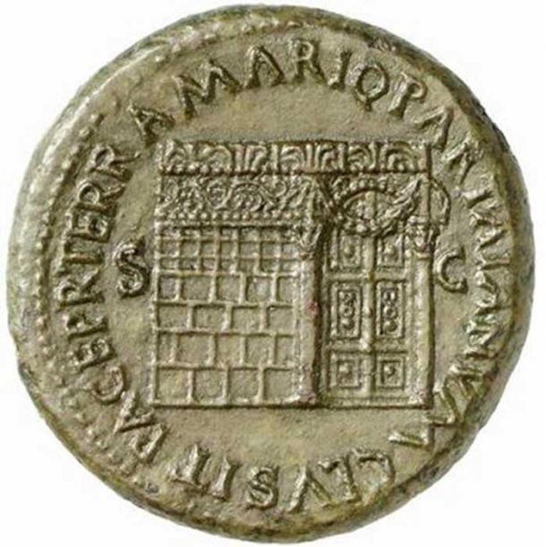 The Temple of Janus with closed doors, on a sestertius issued under Nero in 66 AD. (Mica / CC BY-SA 2.5)