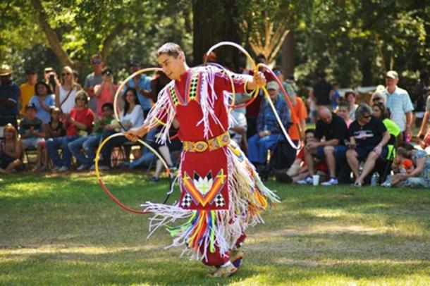 The annual Ocmulgee Indian Celebration brings together craftsmen, dancers, storytellers, and living history demonstrators to celebrate and share their heritage with thousands of visitors. (NPS Photo)