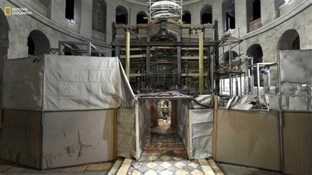 The entrance of the tomb during the renovations.