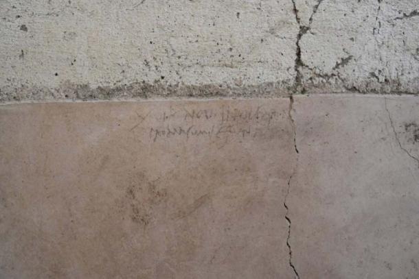 The inscription found in the ‘House of the Garden’ in Regio V of Pompeii. (Image: Parco Archeologico di Pompei)