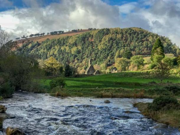 The monastic city sits in a picturesque landscape with a river flowing through the valley, two lakes, and is surrounded by mountains. (Ioannis Syrigos)