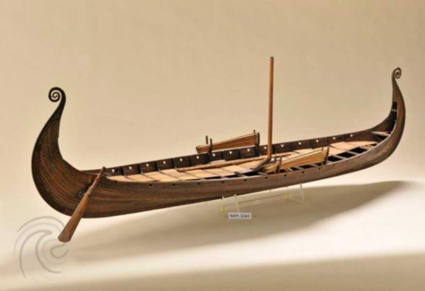 The oars found in the Oseberg ship showed no signs of use. Was the ship custom-built as an exclusive “coffin” ordered by the two women in the grave?