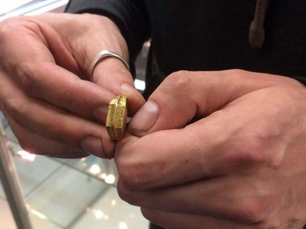 The ring dates back to the 15th century.