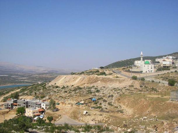 The village of Eilabun, where the underground stables were found