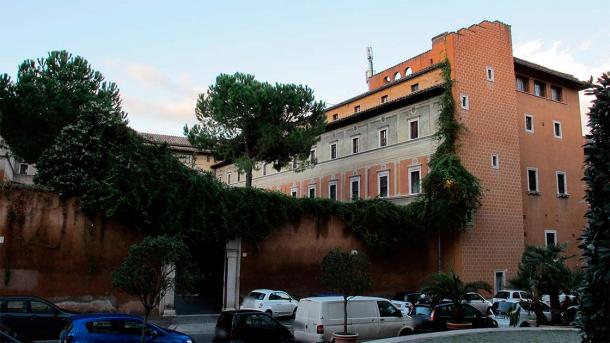 The Theater of Nero has been found beneath the walled garden of the Palazzo della Rovere, now known as the Palazzo dei Penitenzieri, in Rome. (Sailko / CC BY-SA 3.0)