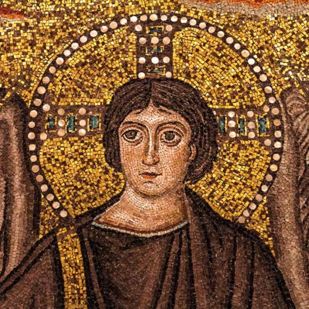 Tranh khảm từ thế kỷ thứ 6 tại Nhà thờ San Vitale ở Ravenna mô tả Chúa Giêsu với vầng hào quang ngọc trai trên nền vàng. (Ảnh: flickr.com)