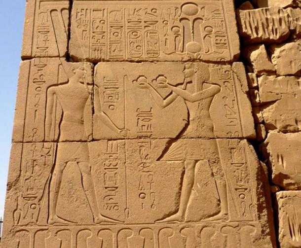 This wall relief on the Tenth Pylon at Karnak Temple shows Horemheb making offerings to Amun Ra. The king was determined to bring order to the realm following the state of confusion that was witnessed during the Amarna epoch. (Photo: Rémih / CC by SA 3.0)