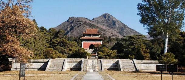 Tianshou Mountain stands behind the Thirteen Tombs of the Ming Dynasty.