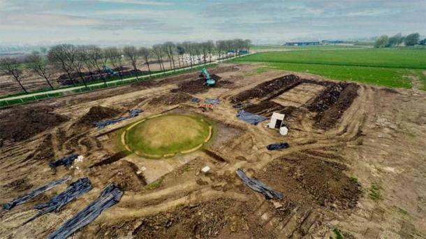 The site near Tiel, Netherlands had burial mounds, cemeteries, pathways, ditches, all leading it to be described as a ‘sanctuary’.  (Municipality of Tiel/BAAC)