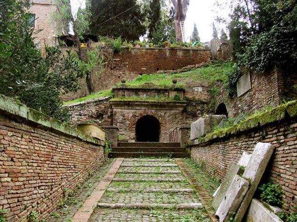 Tomb of the Scipios, in use from the 3rd century BC to the 1st century AD. (Pippo-b/CC BY SA 3.0)