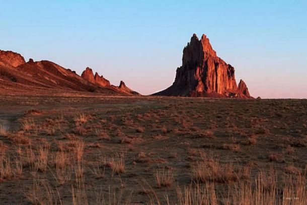 Traditional Dinétah territory (northwestern New Mexico), where Gobernador Knob (Chʼóolʼį́ʼí) is located. (U.S. Geological Survey/CC BY 2.0)