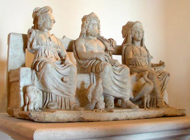 Sculpture group with