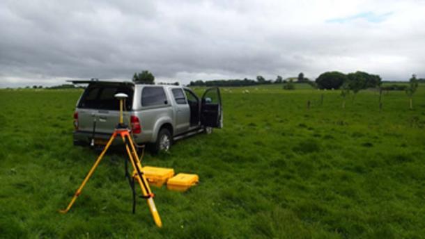 UCD undertaking bathymetric and sonar surveys in Brú na Bóinne as part of a study aimed at improving the understanding of the Brú na Bóinne area. (UCD School of Archaeology / Facebook)