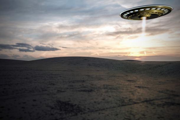 There have been several UFO sightings and alien encounters in the Zone of Silence in Mexico. (aleciccotelli / Adobe Stock)