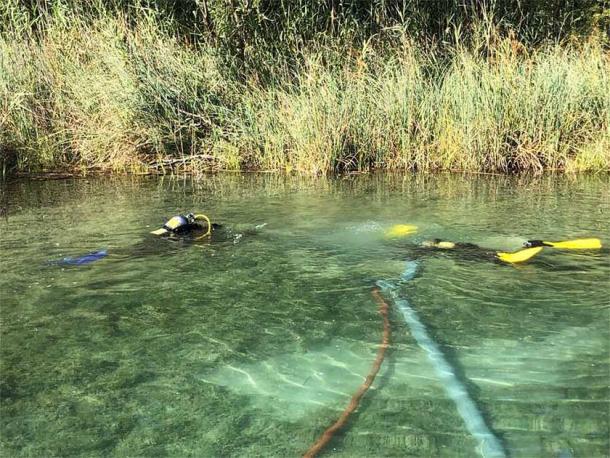Underwater survey being conducted at the nearby Banyoles Lake (Banyoles City Council/IPHES)