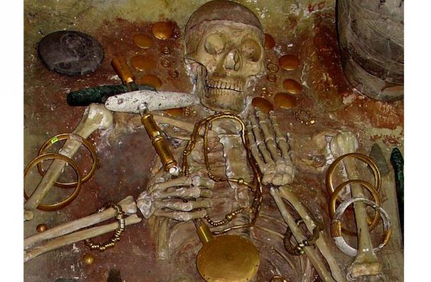 Varna Man and the Wealthiest Grave of the 5th Millennium BC – Bulgaria