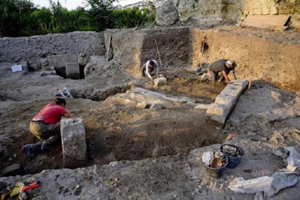 View of the excavations at Cumae. Credit: © E. Lupoli, Jean Bérard Centre. CNRS/École française de Rome