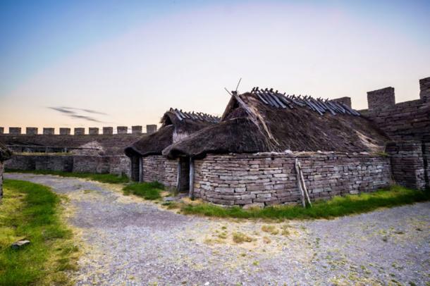 Village inside Eketorp fortress (Fotolia)