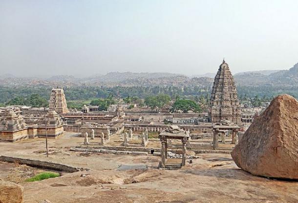 Virupaksha temple at Hampi. (Lomita / CC BY-SA 2.0)