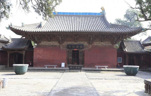 Wanfo Hall of Zhenguo Temple