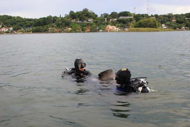 Water had a special symbolic meaning for the Mayan people, as they believed it was the medium through which the dead journeyed to the underworld. (Magdalena Krzemień & Mateusz Popek)