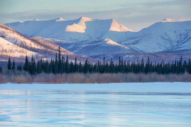 Winter landscape and frozen lake in Yakutia, Siberia.  (Tatiana Gasich/Adobe Stock)